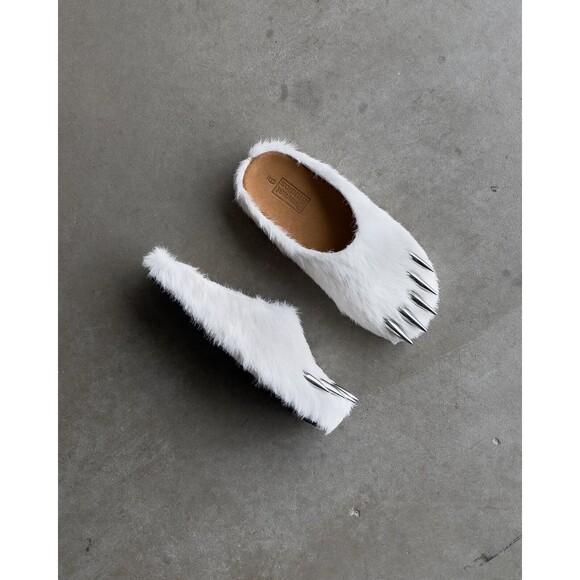 Exclusive Bravest Studios White Polar Bear Claw Mules - Size 12 In Hand! - Picture 6 of 6